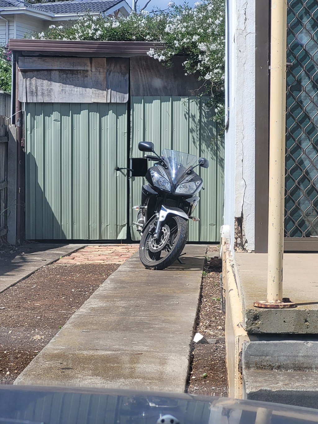 So much for riding my motorbike today..it turned on twice and was fine but when I went to leave it was flat again&nbsp;😫