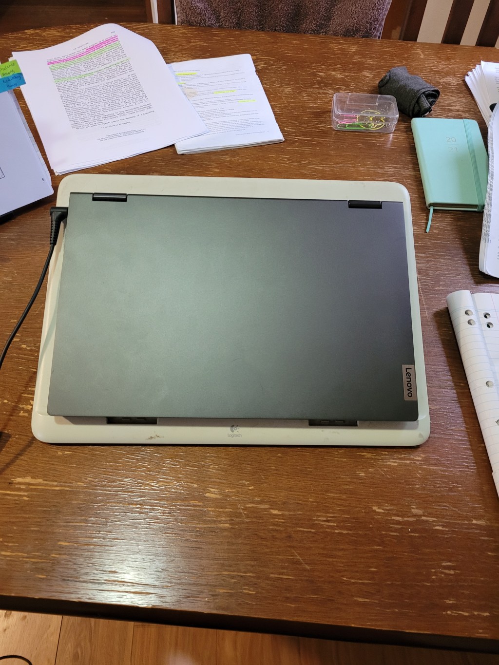 I have literally just my laptop.. it’s 6&nbsp;pm..