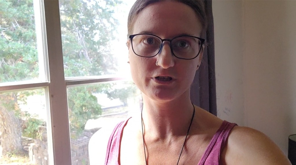 Day 85: 24th March 2022 | Part 2 | Shout out to my awesome neighbour!&nbsp;👋😎