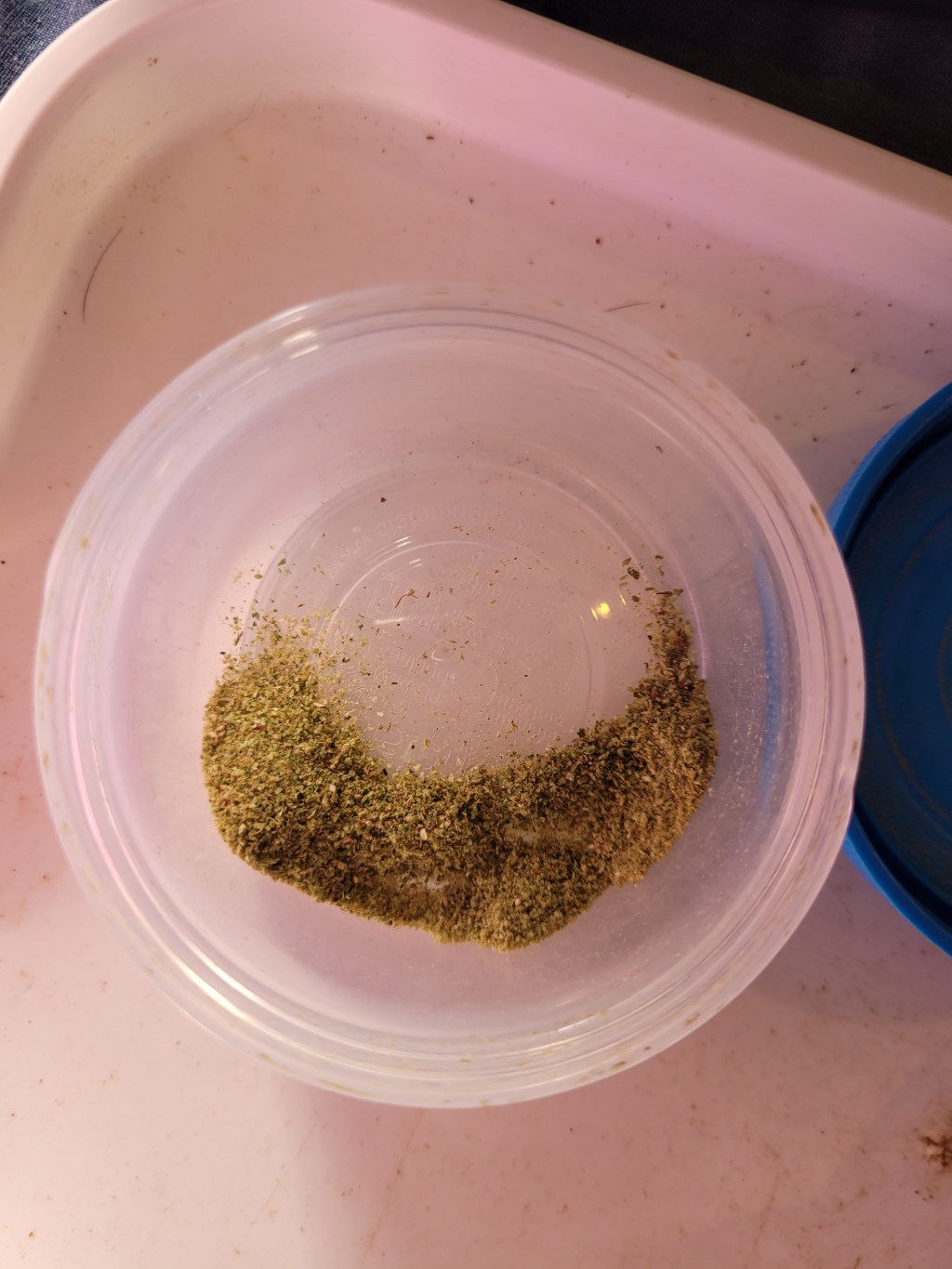 Definitely too fine.. the weed is falling through the capsules&nbsp;😅😆