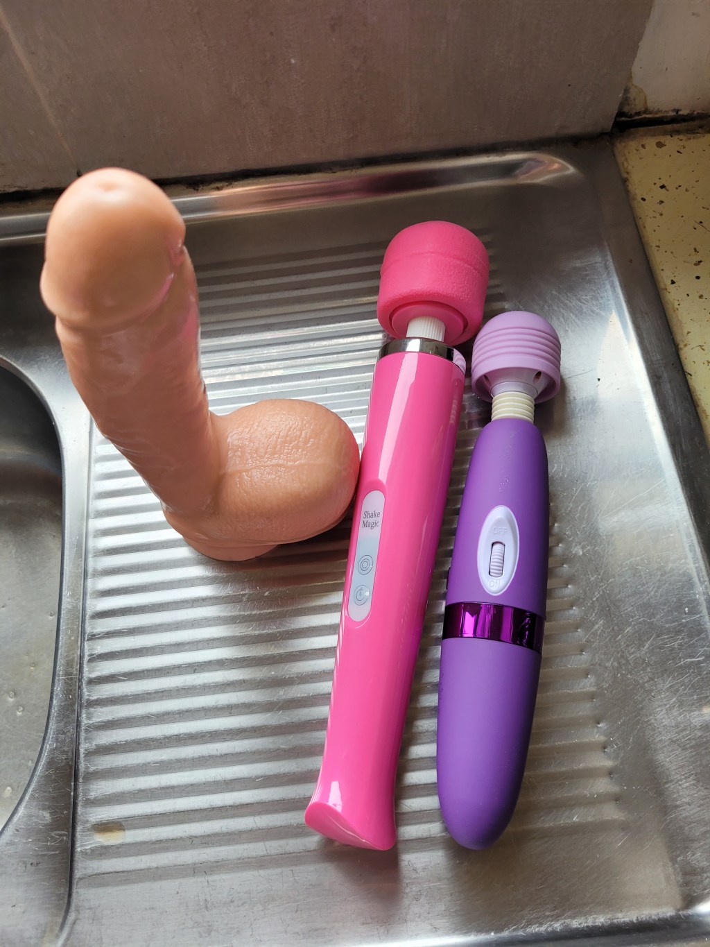 There’s no such thing as too many sex toy’s used at once&nbsp;😂