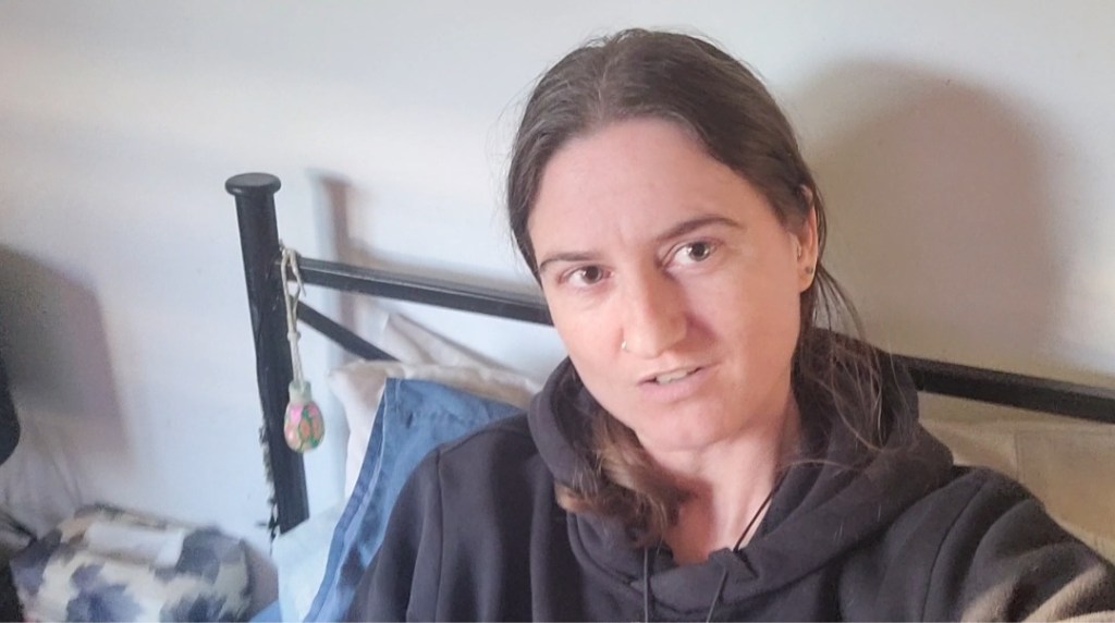 Day 181: 28th June 2002 | Part 4 | Can now make videos lying down! Will be fun come bath time&nbsp;😆😂